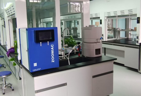 Máquina de água ultrapura AC220V Monitoramento em tempo real Sistema de purificação de água de laboratório