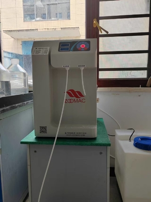 ZWL- LS1-30 Conception compacte Machine à eau ultrapure pour les laboratoires 30L/H